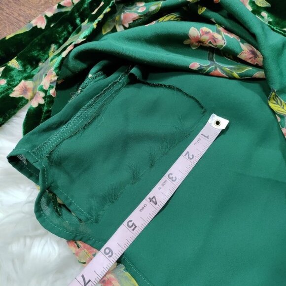 JOA Just One Answer Burn Out Velvet Blouse Top Emerald Floral Women's Size S - Picture 12 of 15